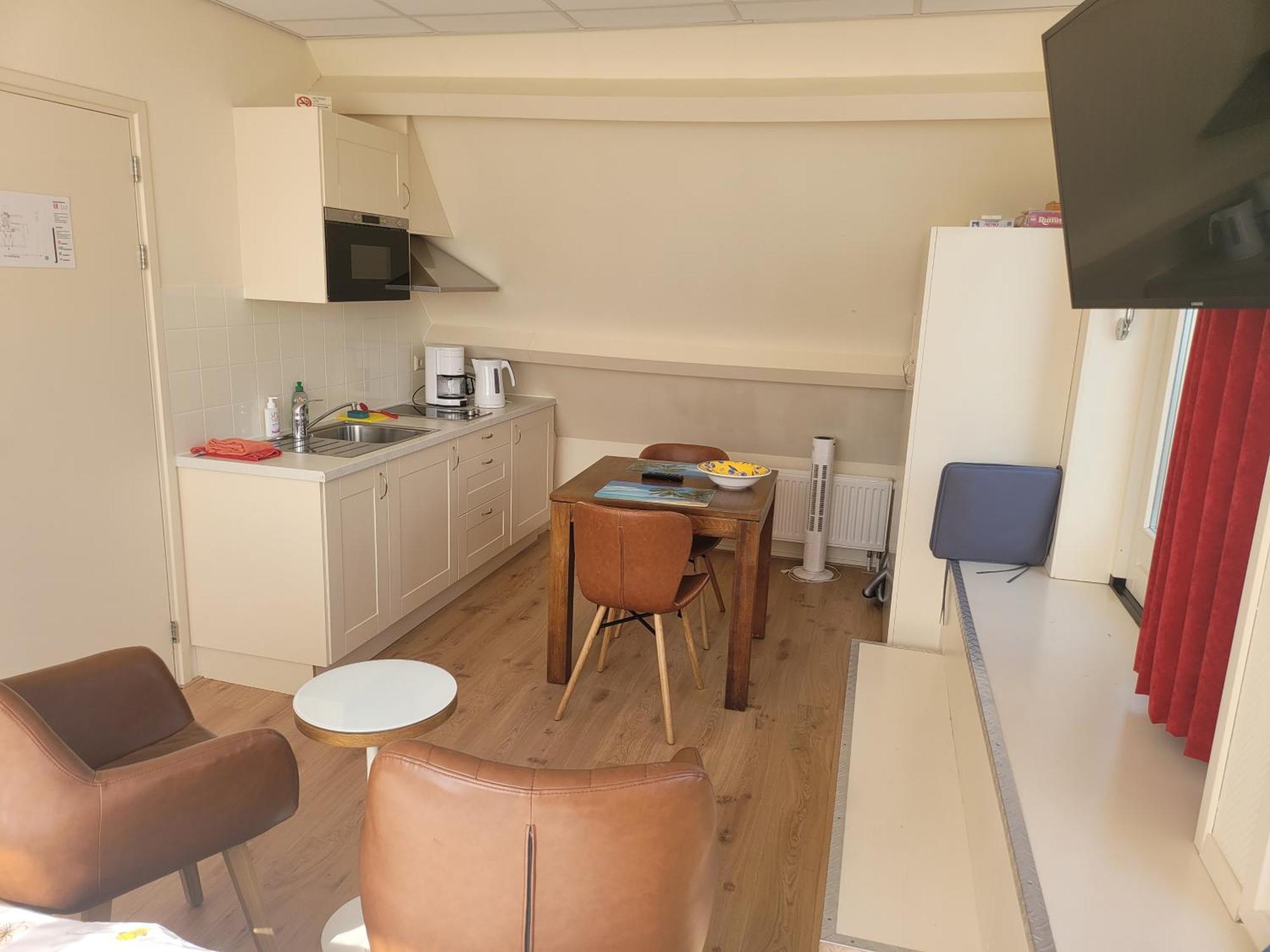 Pension Canberra Bergen aan Zee Exterior foto